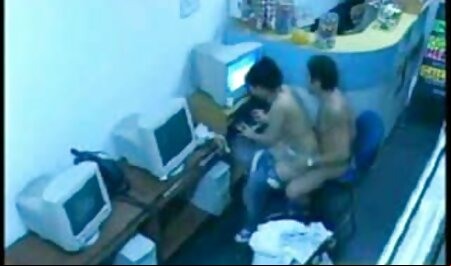BIGTIT videos de porno en español latino madre madura seduce a hijos felices